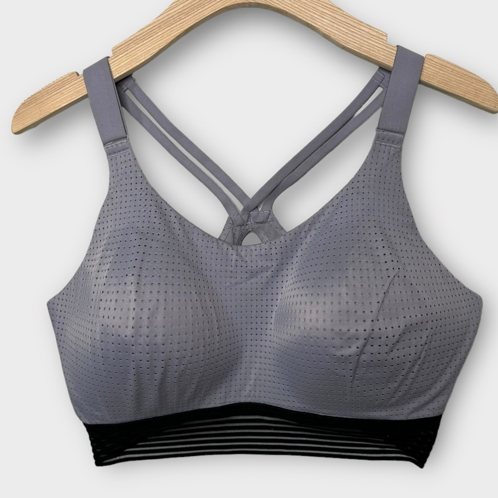 Victoria’s Secret Lightweight Sports Bra Lined Adjustable 36DD - Picture 2 of 6